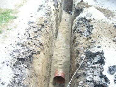 Budovanie kanalizácie v obci I. etapa Budovanie kanalizácie v obci I. etapa