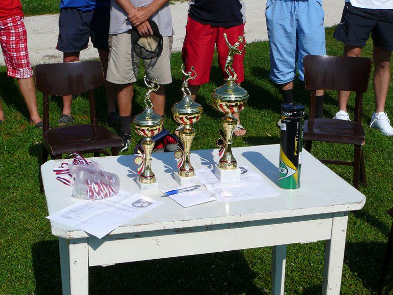 Fotogaléria Tenisový turnaj Hrušovany (9. až 10. júla 2011) (12) Tenisový turnaj Hrušovany (9. až 10. júla 2011)