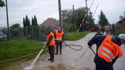 Povodeň v obci Hrušovany v roku 2010 Povodeň v obci Hrušovany v roku 2010